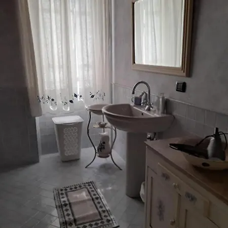 Cornelia Bed and Breakfast *